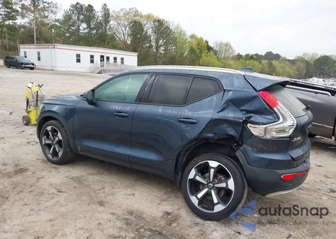 2021 Volvo Xc40 T5 Momentum из США, поврежденный, VIN YV4162UK0M2469977